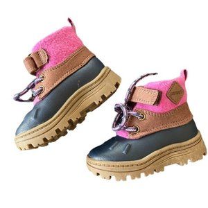 Carter’s Winter Boots Size 4